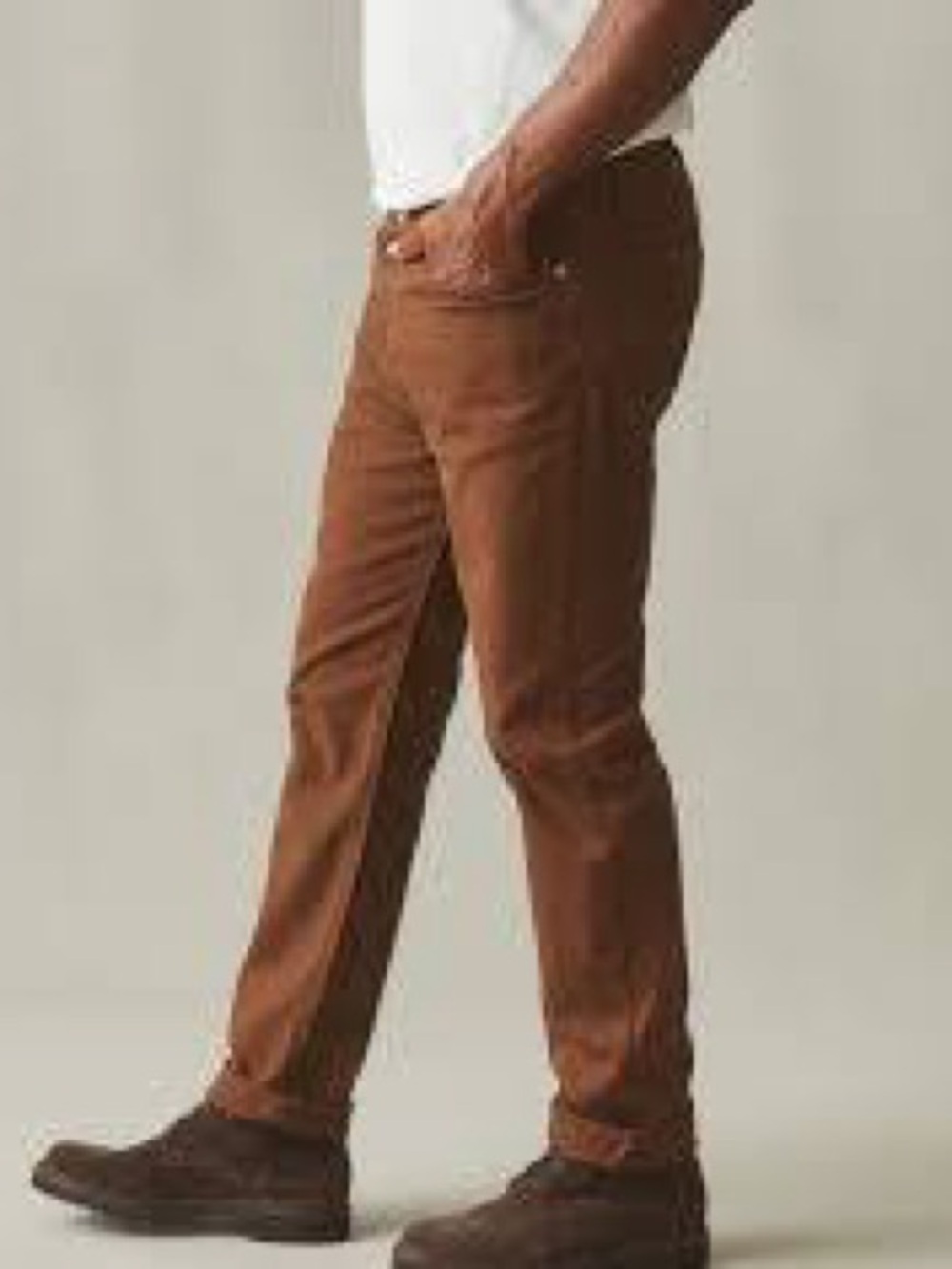 Tommy Hilfiger Men's Corduroy Pants in Chestnut Brown